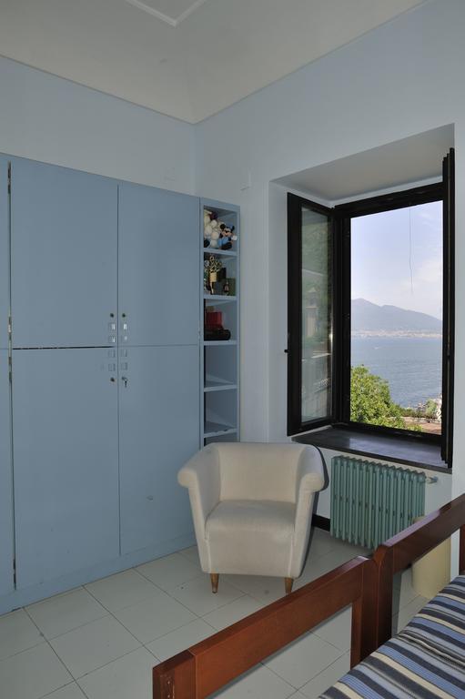 Villa Margi فيكو إيكوينس الغرفة الصورة
